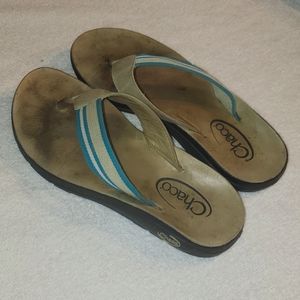 Leather and webbing Chaco flip flops Size W7